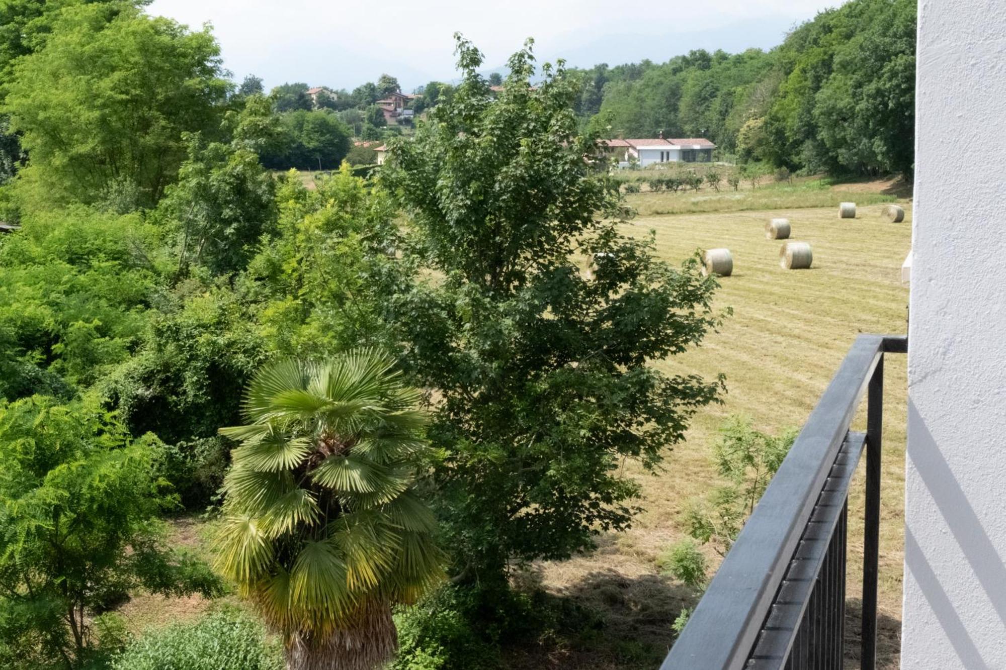 Casa Vacanze Aria Leggiuno Buitenkant foto