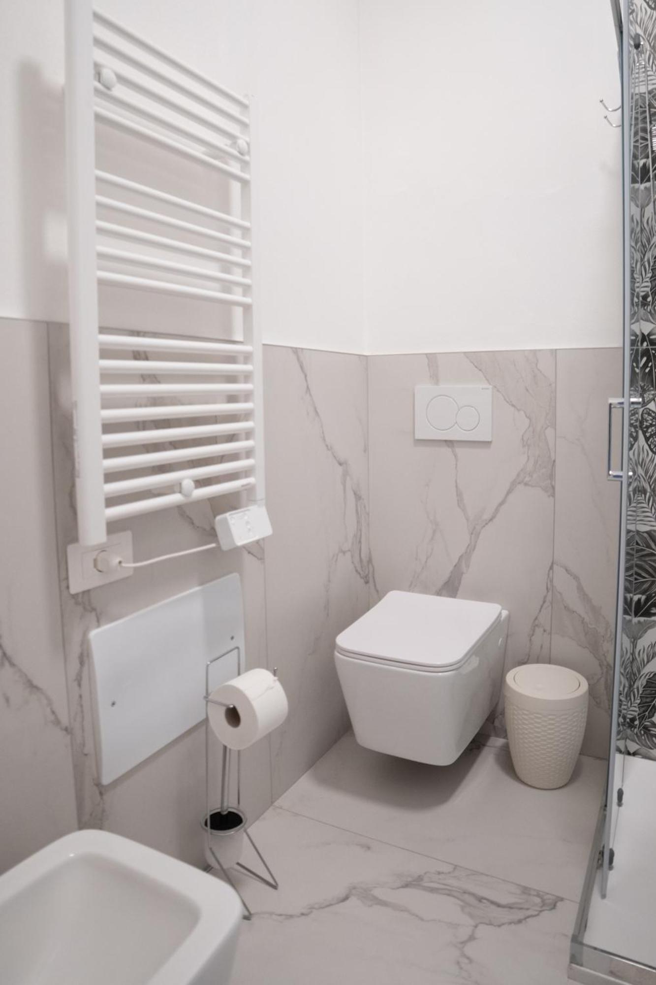 Casa Vacanze Aria Leggiuno Buitenkant foto